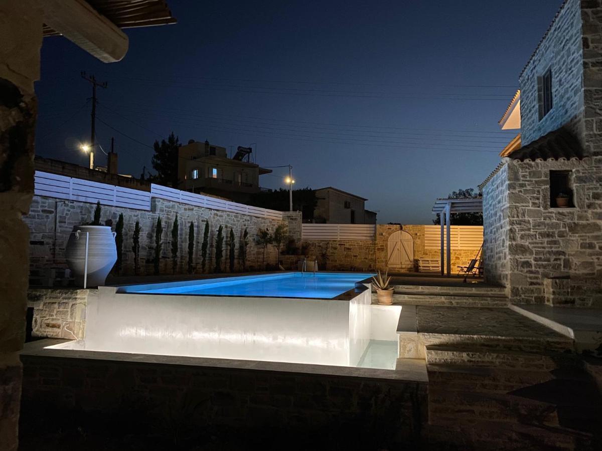 Laini Luxury Suites Pombia Exterior foto