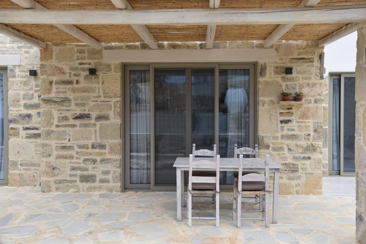 Laini Luxury Suites Pombia Exterior foto